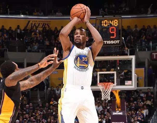 这成为她守 这成为她守