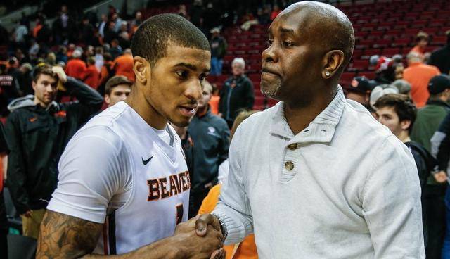 在探讨国际 在探讨国际